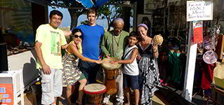 Taller de Percusion en el Pase de Baltar a cargo de Sam Bussieres y Streety Family